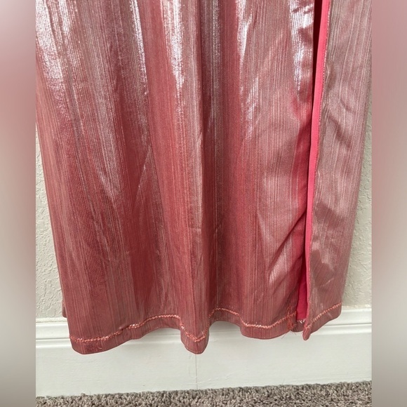 WAYF Mina Metallic Ruffle strap gown Size Small - Picture 11 of 11